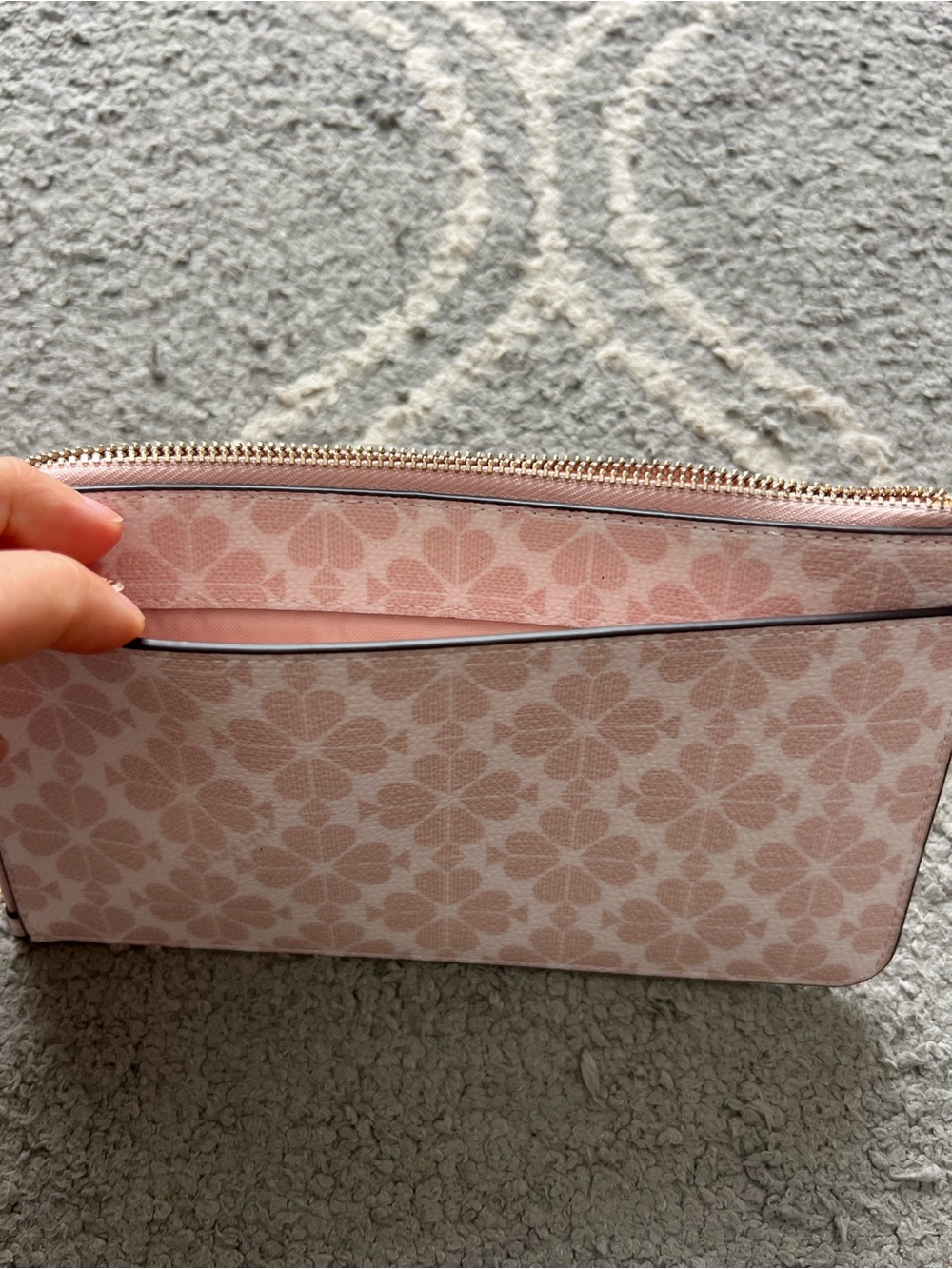 NWT Kate Spade Pink Wristlet Clutch - Picture 4 of 5
